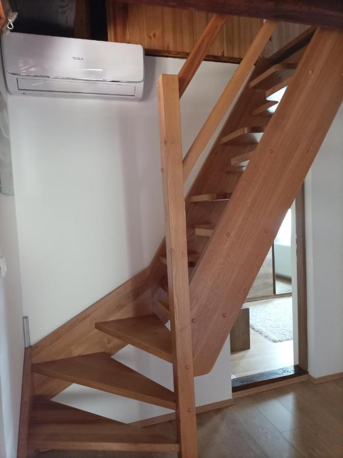 Ferienwohnung Kuca Za Odmor Braco Donji Zvecaj Exterior foto