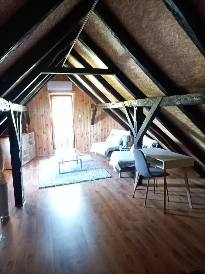 Ferienwohnung Kuca Za Odmor Braco Donji Zvecaj Exterior foto