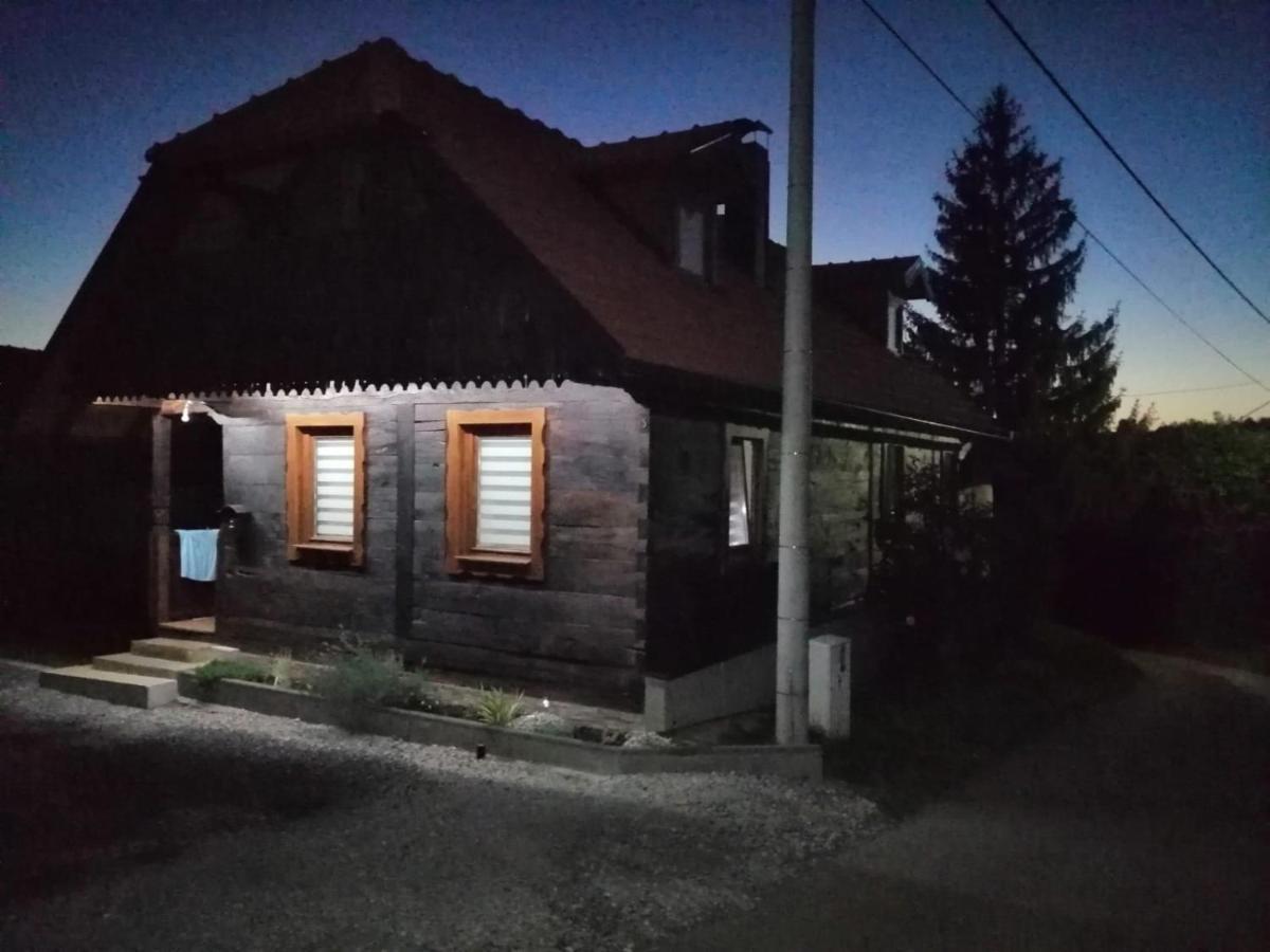 Ferienwohnung Kuca Za Odmor Braco Donji Zvecaj Exterior foto