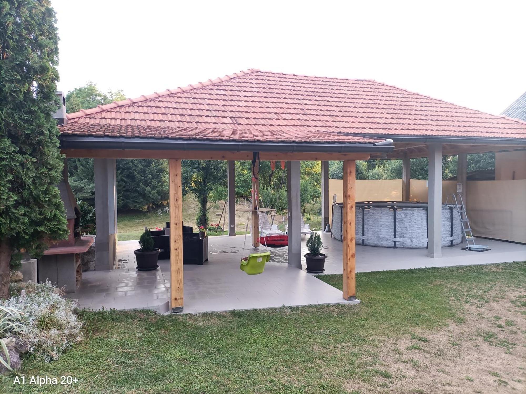 Ferienwohnung Kuca Za Odmor Braco Donji Zvecaj Exterior foto
